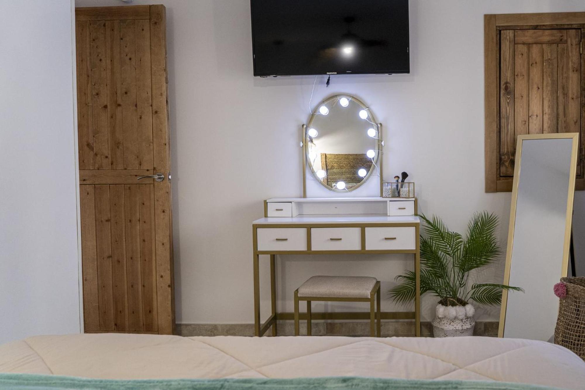 Apartmán U Lagartu Eljas Exteriér fotografie